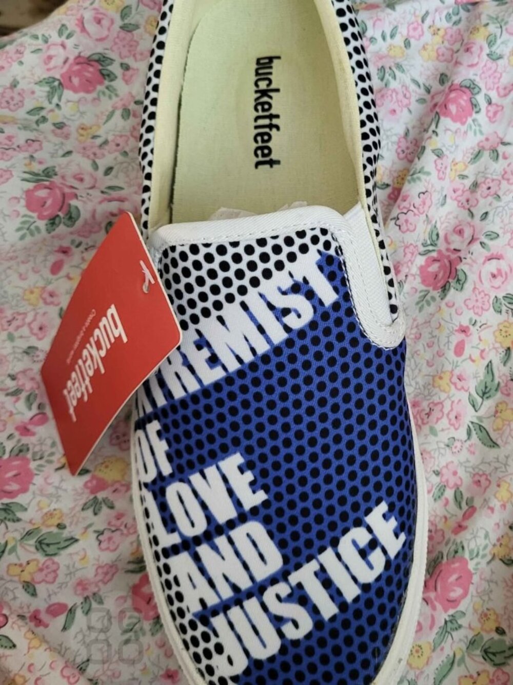 Brand New Bucketfeet Shoes 8.5 ~ Free Gift with Purchase ~ See Pics!
